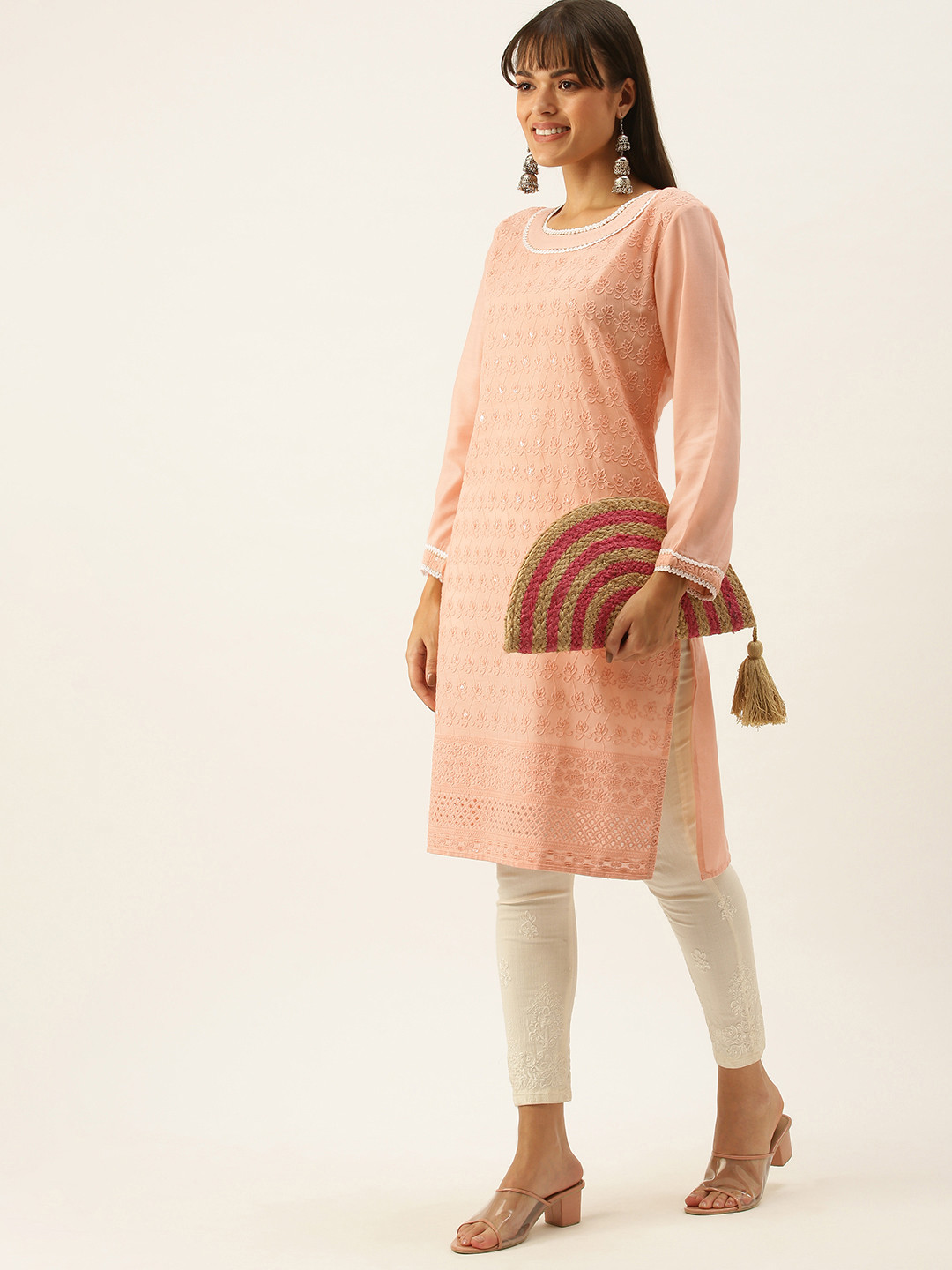 

SWAGG INDIA Women Peach-Coloured & White Cotton Ethnic Motifs Embroidered Chikankari Kurta