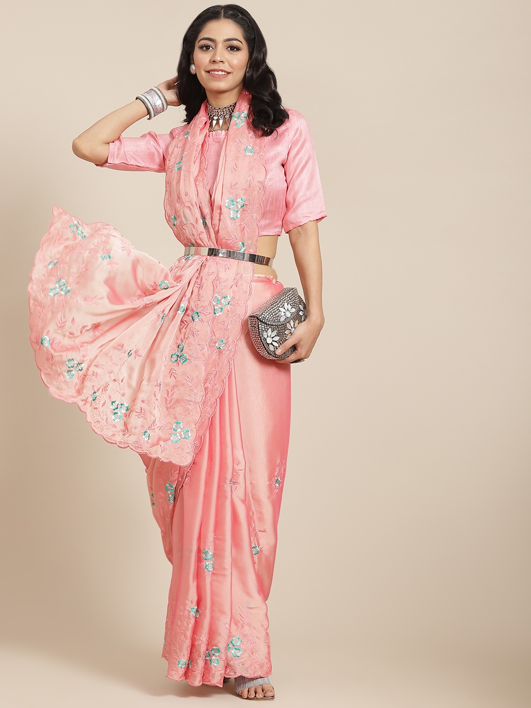 

SERONA FABRICS Women Pink & Blue Floral Embroidered Saree