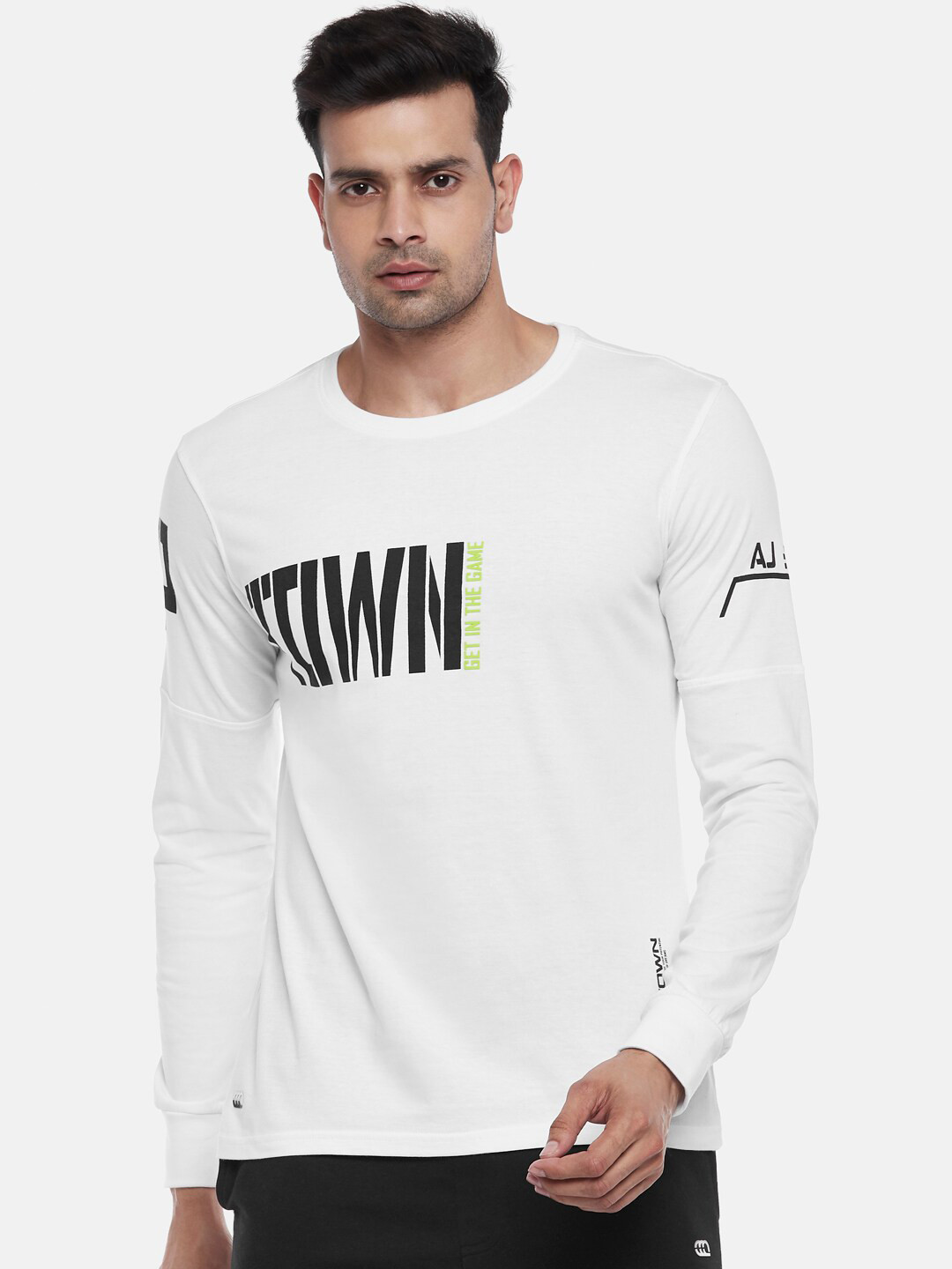 

Ajile by Pantaloons Men White Typography Printed Pure Cotton Slim Fit T-shirt