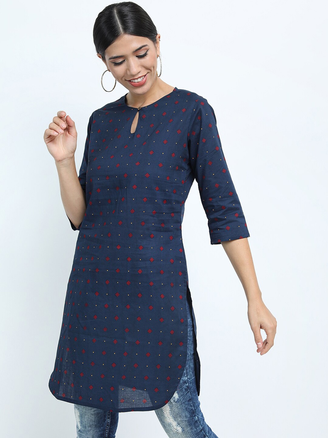 

Vishudh Navy Blue & Red Geometric Printed Cotton Tunic