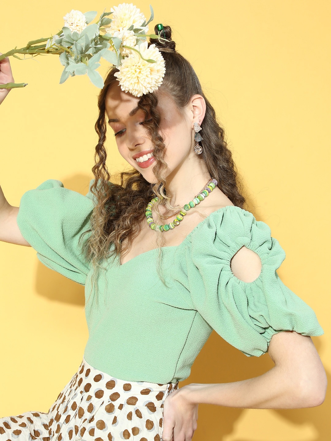 

Athena Women Gorgeous Green Solid Puff Sleeves Top