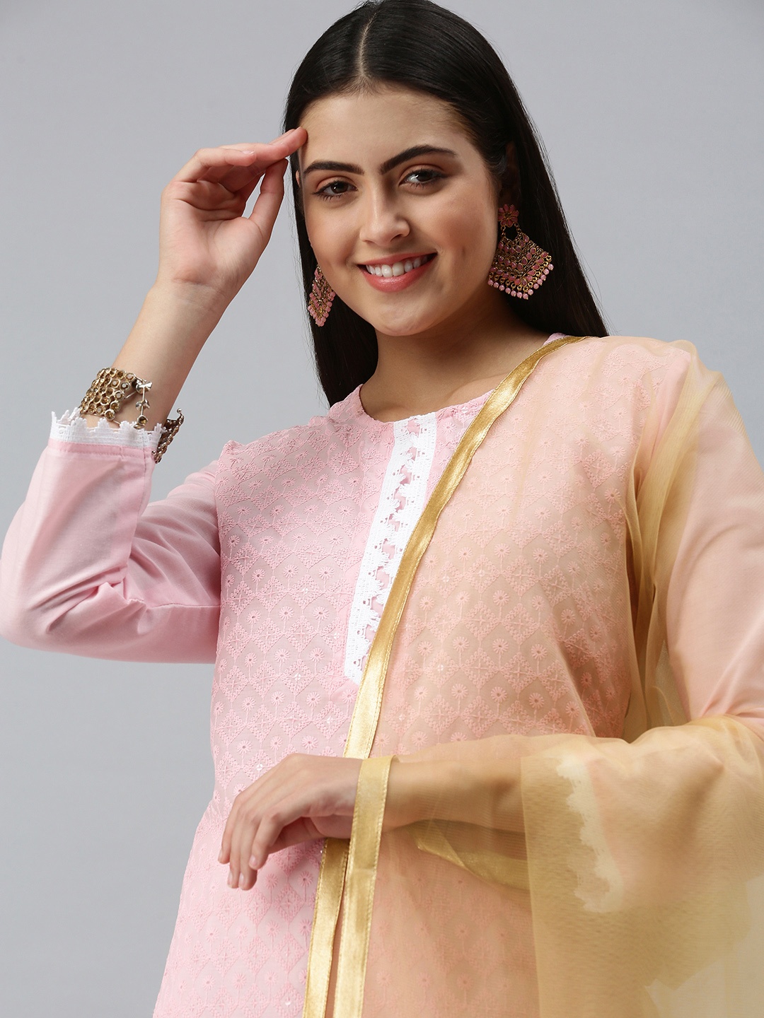 

flaher Women Beige Solid Gotta Patti Net Dupatta