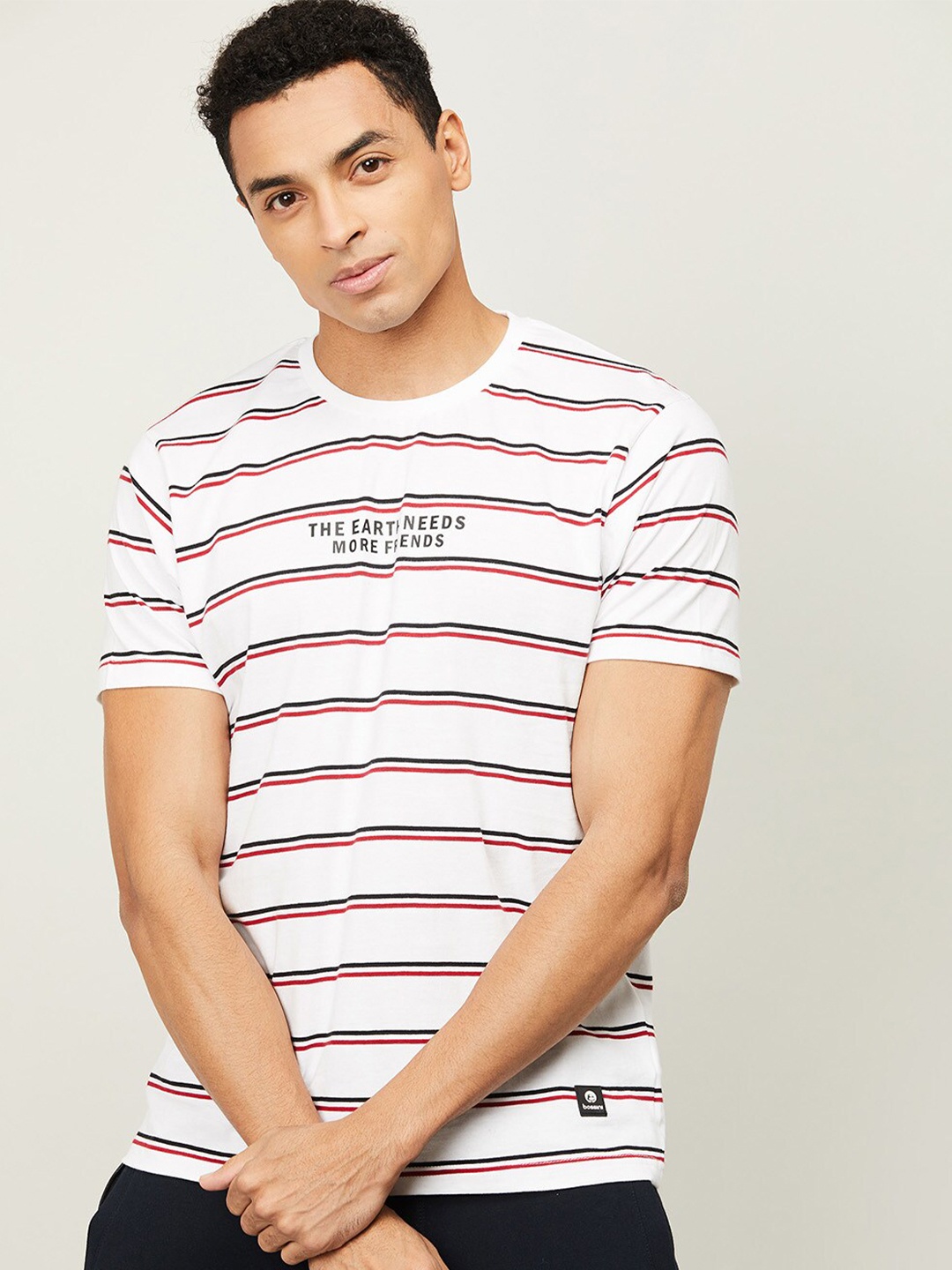

Bossini Men White & Black Striped T-shirt