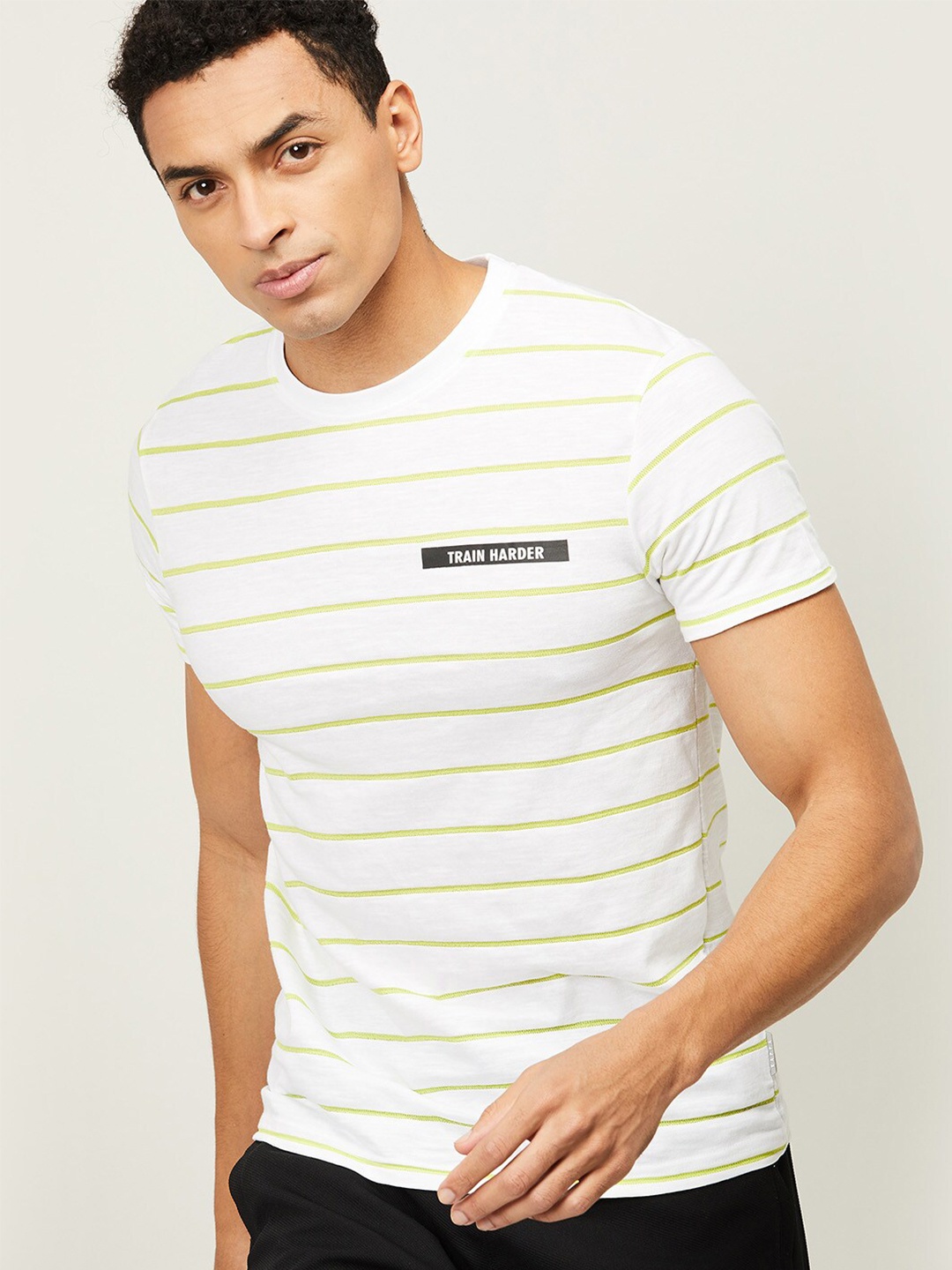 

Kappa Men White & Lime Green Striped Training or Gym T-shirt