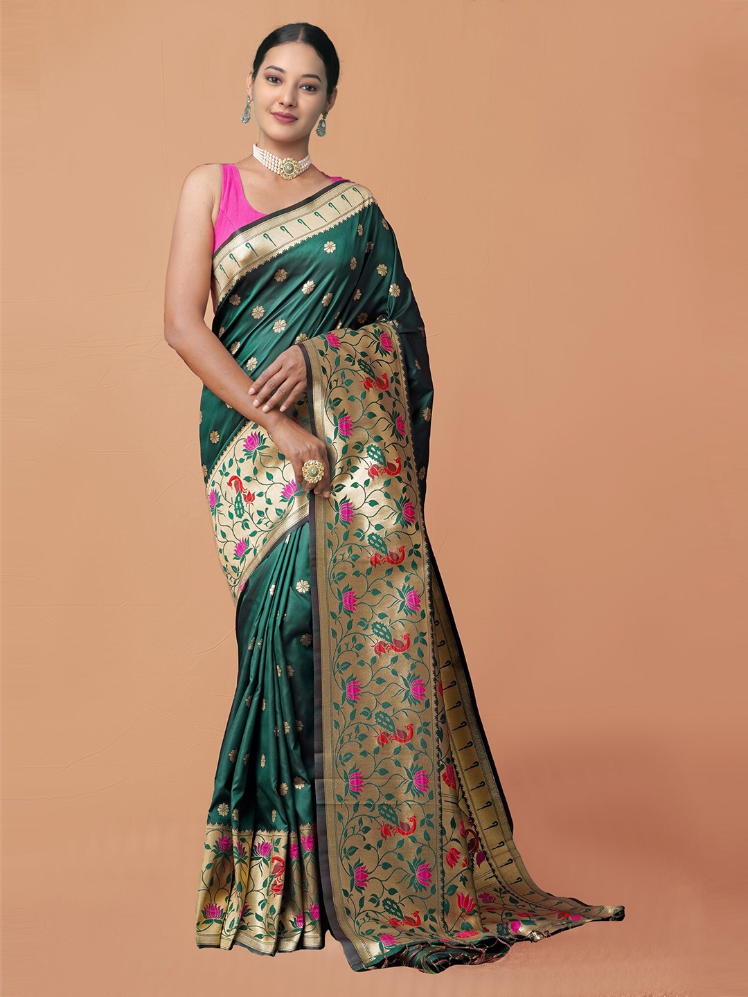 

Unnati Silks Green & Gold-Toned Floral Zari Art Silk Paithani Saree