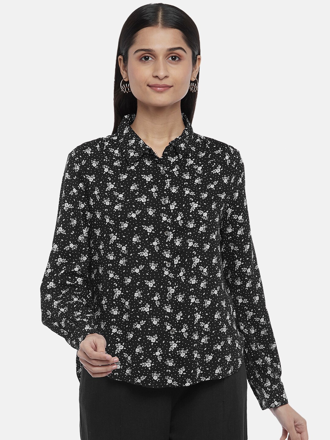 

Honey by Pantaloons Black & White Floral Print Shirt Style Top