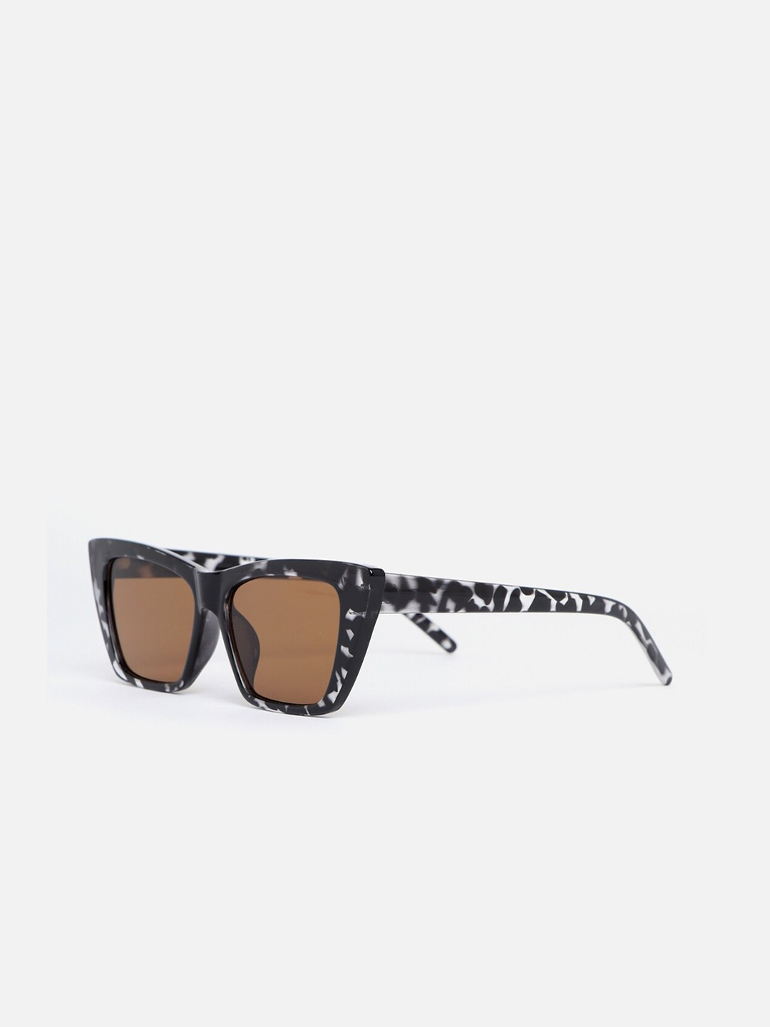 

Vero Moda Women Brown Lens & Black Cateye Sunglasses