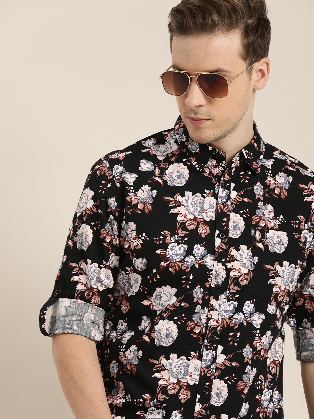 

Moda Rapido Men Black And White Slim Fit Floral Printed Pure Cotton Casual Shirt
