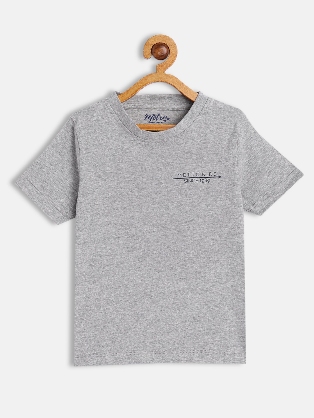 

METRO KIDS COMPANY Boys Grey Melange Solid T-shirt with Printed Detail