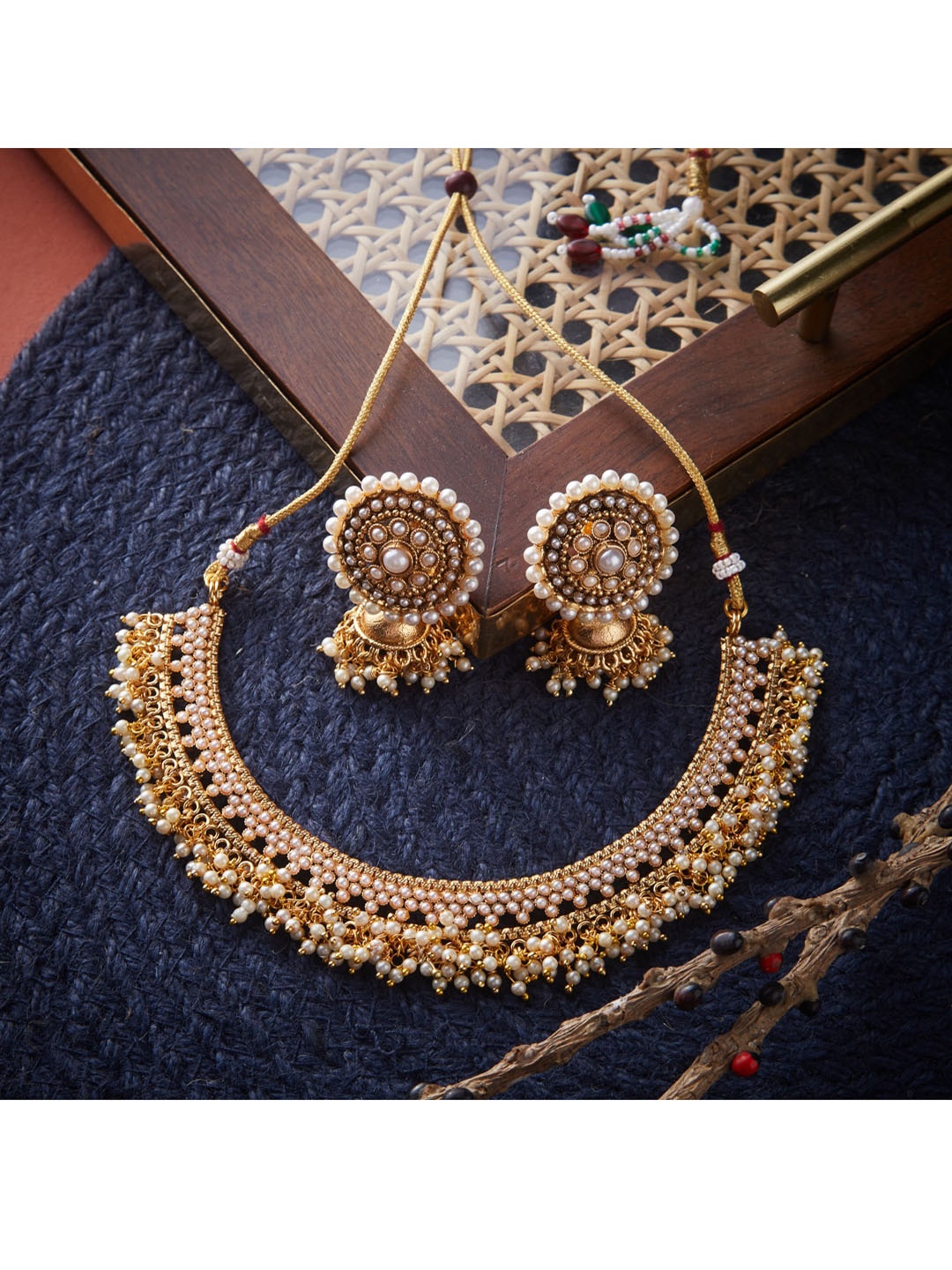 

ATIBELLE Gold-Plated Stone Studded & Beaded Jewelry Set