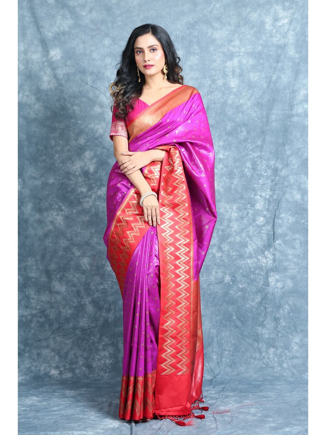 

Charukriti Purple & Red Ethnic Motifs Zari Pure Silk Saree