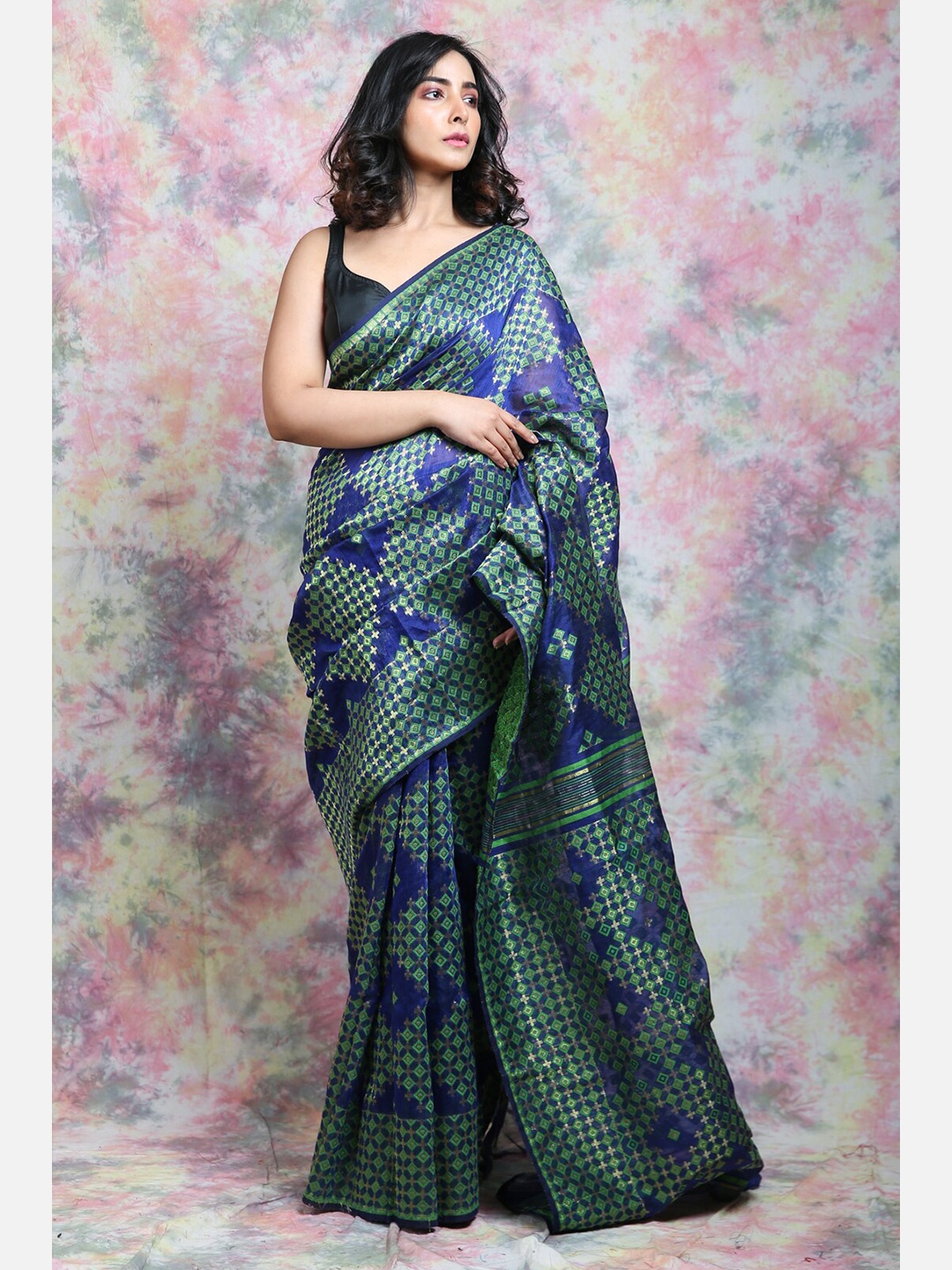 

Charukriti Blue & Green Geometric Woven Design Silk Cotton Jamdani Saree