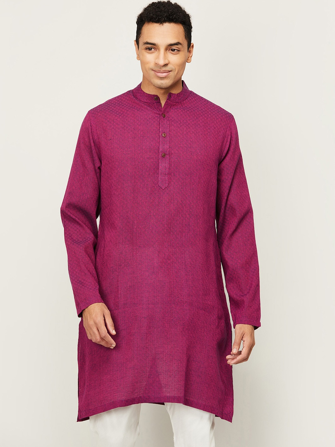 

Melange by Lifestyle Men Magenta Thread Work Kurta