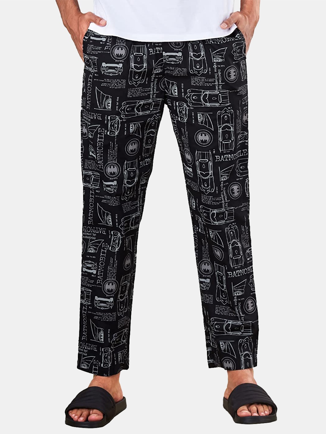 

The Souled Store Men Black & White Batman Batmobile Printed Lounge Pant