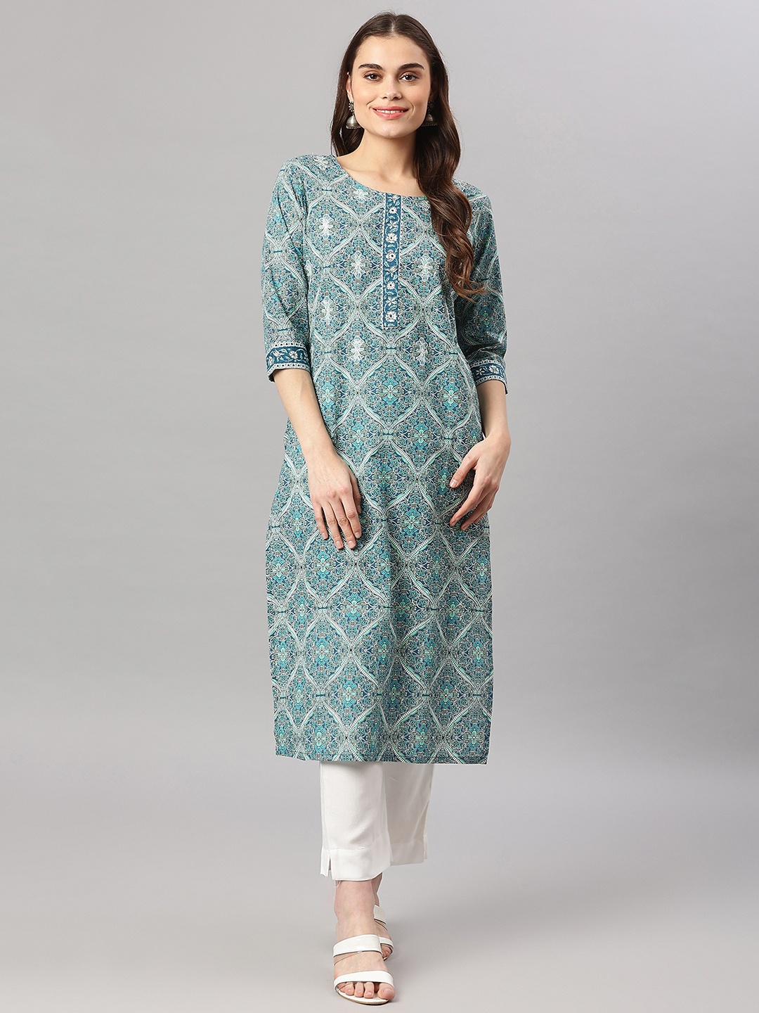 

Readiprint Fashions Women Blue Floral Printed Pure Cotton Kurta