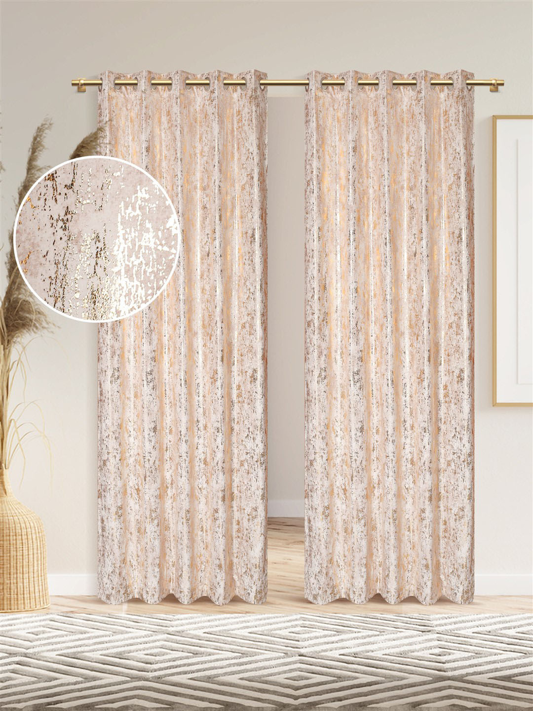 

DREAM WEAVERZ Cream-Coloured & Gold-Toned Set of 2 Room Darkening Door Curtain