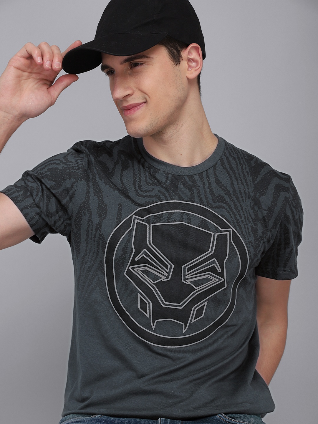 

Free Authority Men Black Black Panther Printed Round Neck Cotton T-shirt