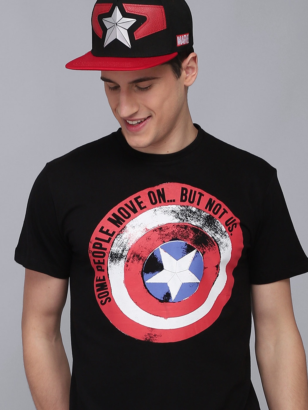 

Free Authority Men Black Captain America Printed T-shirt