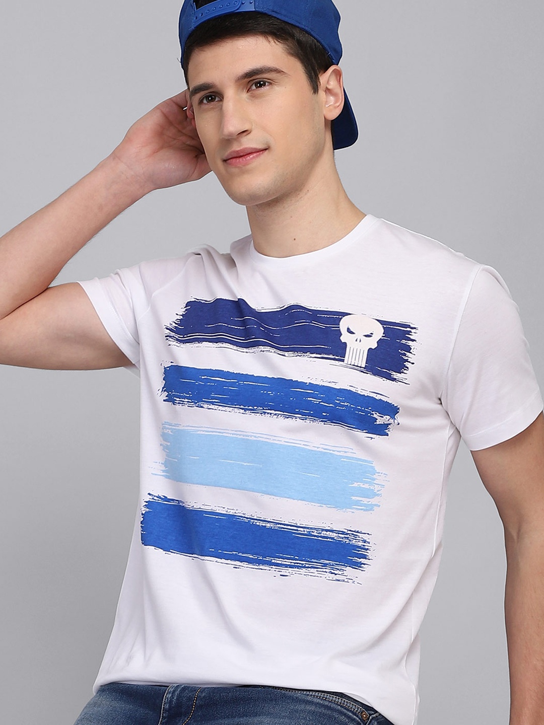 

Free Authority Men White Punisher Featured T-shirt