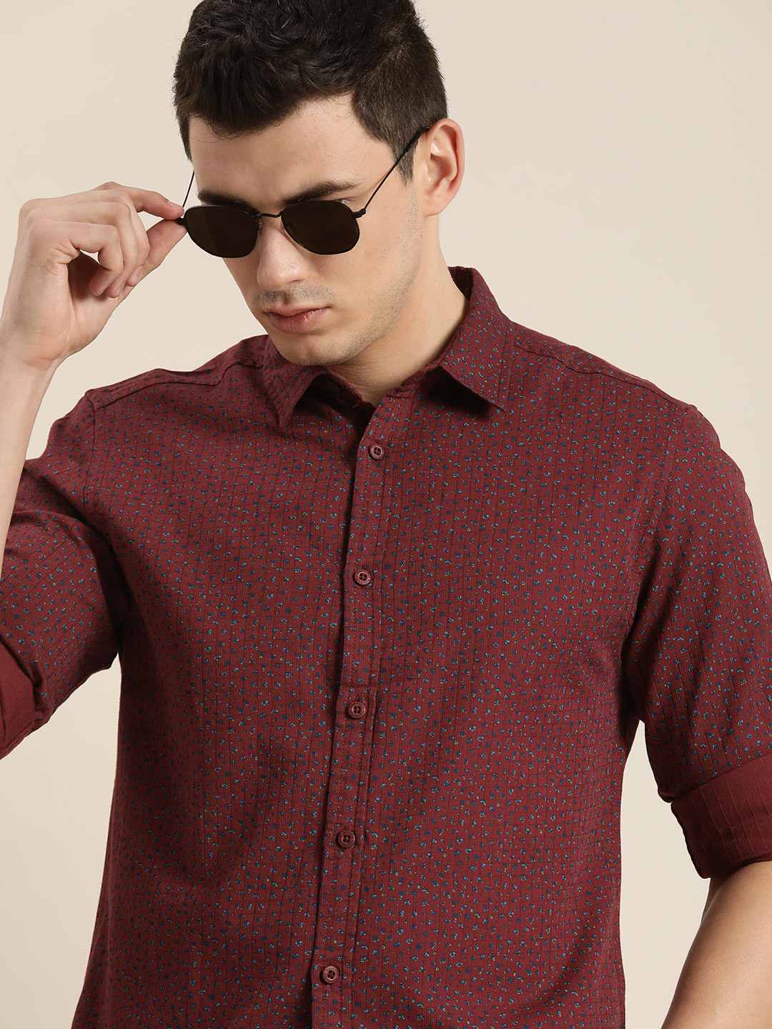 

Moda Rapido Men Magenta & Blue Slim Fit Floral Printed Pure Cotton Casual Shirt