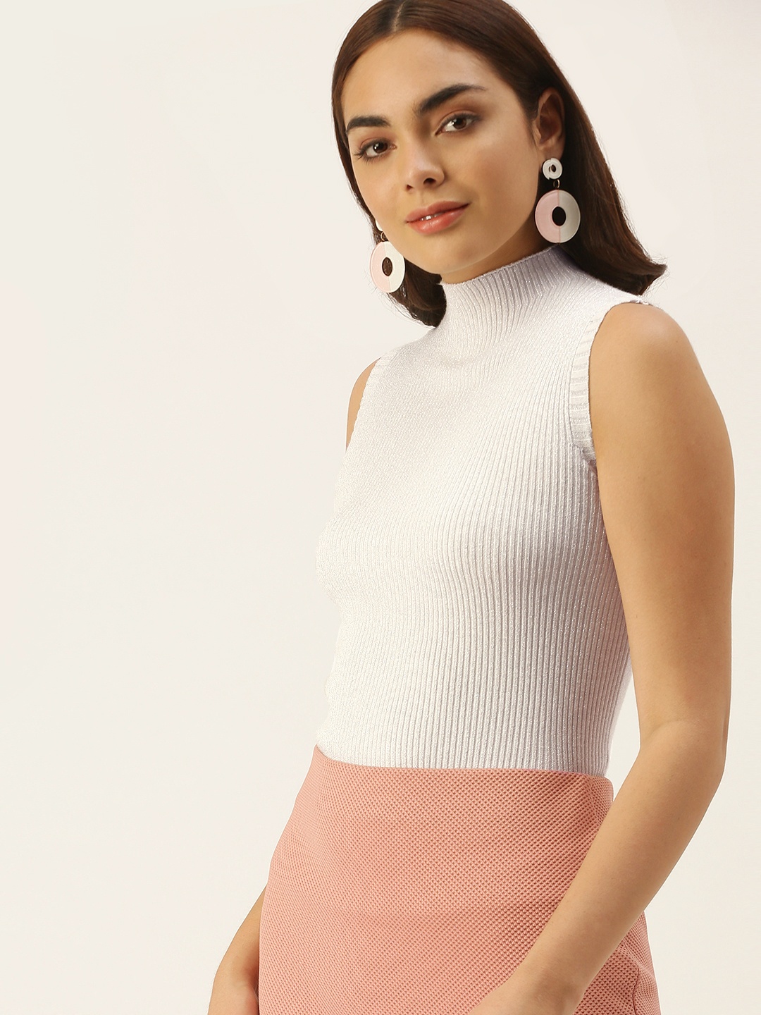 

SHECZZAR Women White Ribbed Sleeveless Pullover
