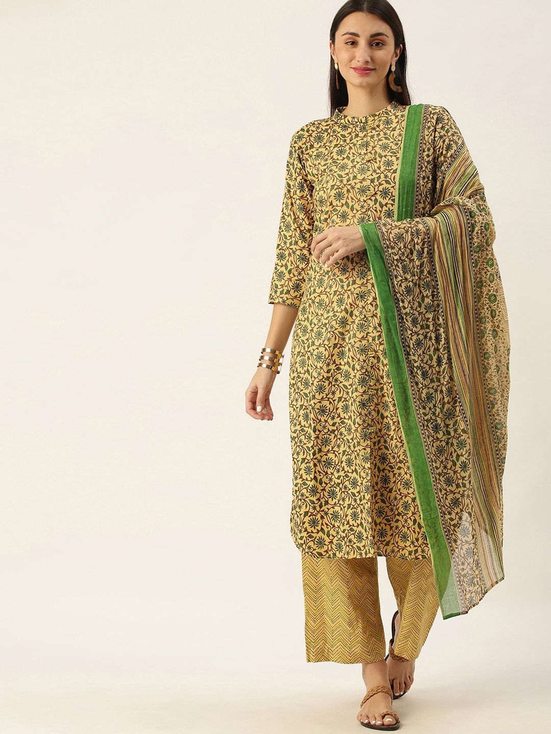 

Somras Women Yellow & Green Floral Printed Pure Cotton Kurta with Palazzos & Dupatta