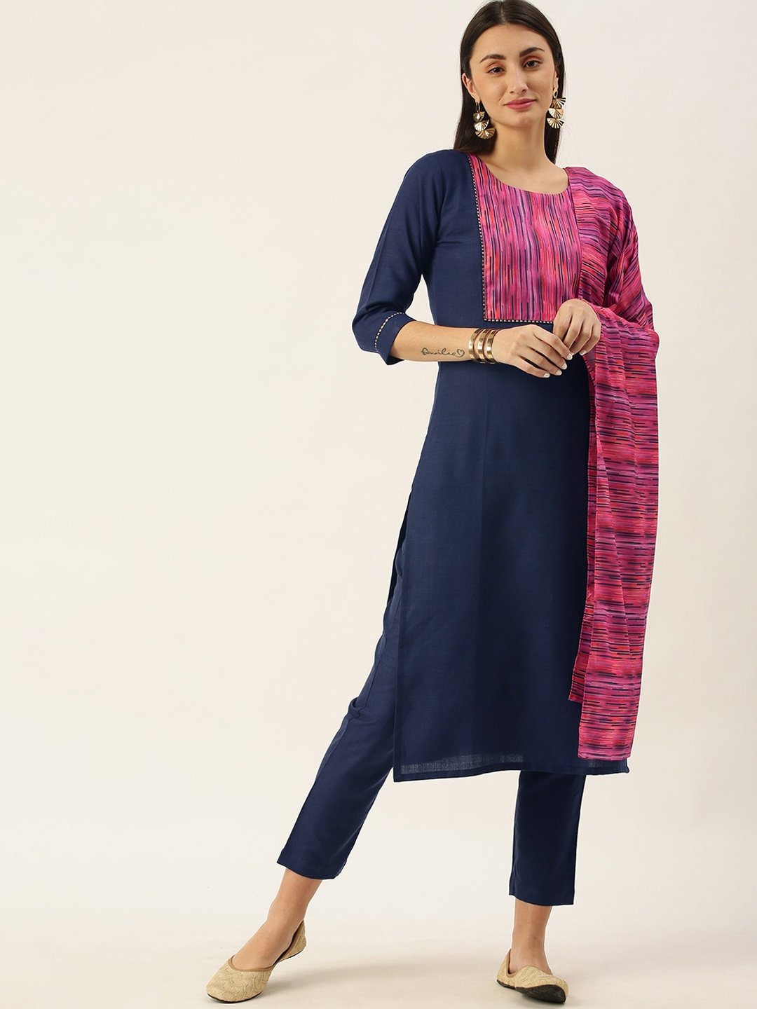 

Somras Women Navy Blue Printed Kurta with Trousers & With Dupatta