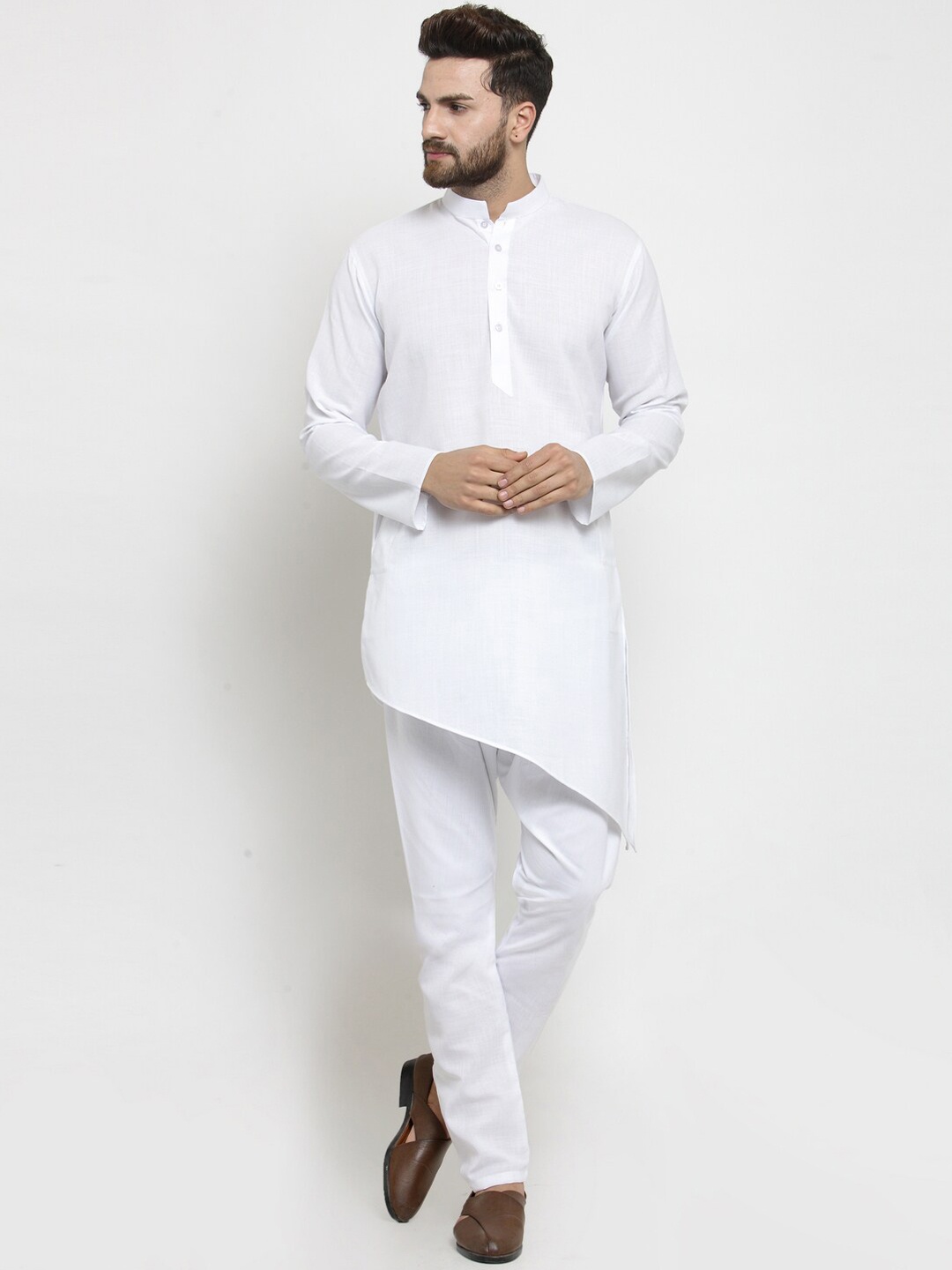 

TREEMODA Men White Angrakha Linen Kurta with Pyjamas