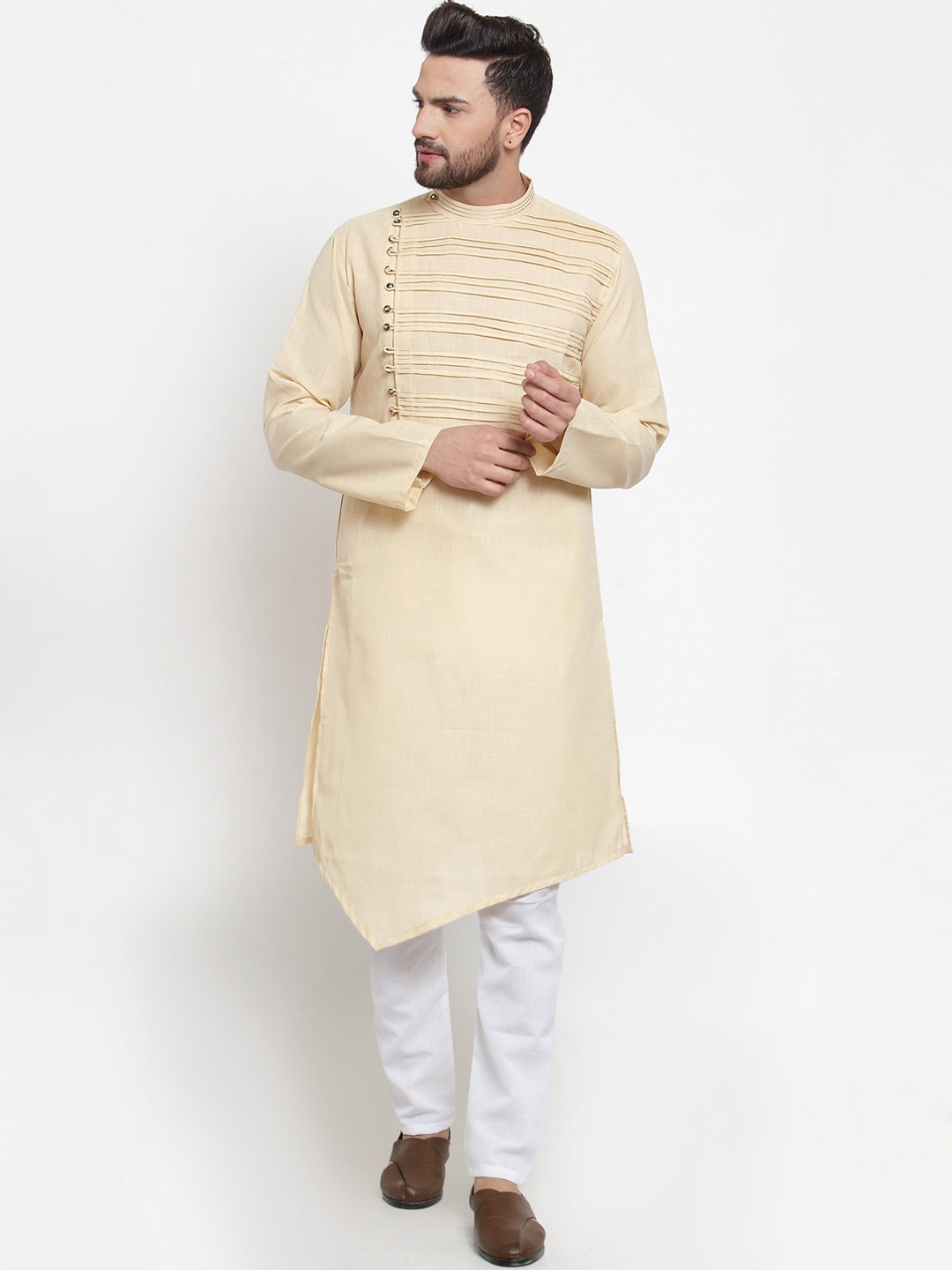 

TREEMODA Men Beige & White Linen Kurta With Aligarh