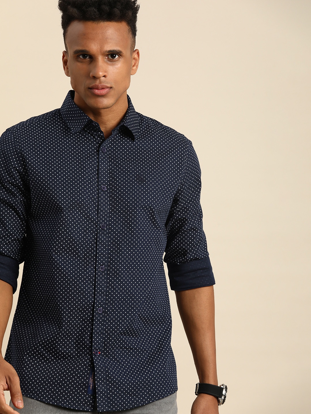 

Being Human Men Navy Blue Slim Fit Geometric Printed Pure Cotton Casual Shirt