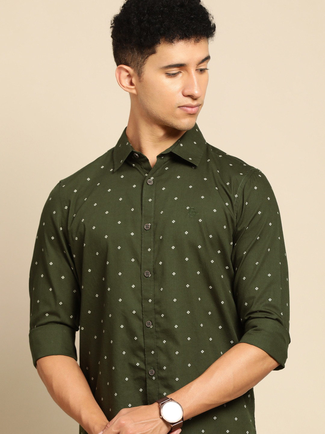 

Being Human Men Olive Green & White Slim Fit Printed Pure Cotton Casual Shirt