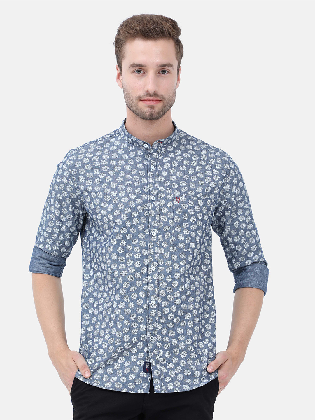 

VUDU Men Grey & White Comfort Floral Printed Mandarin Collar Cotton Casual Shirt