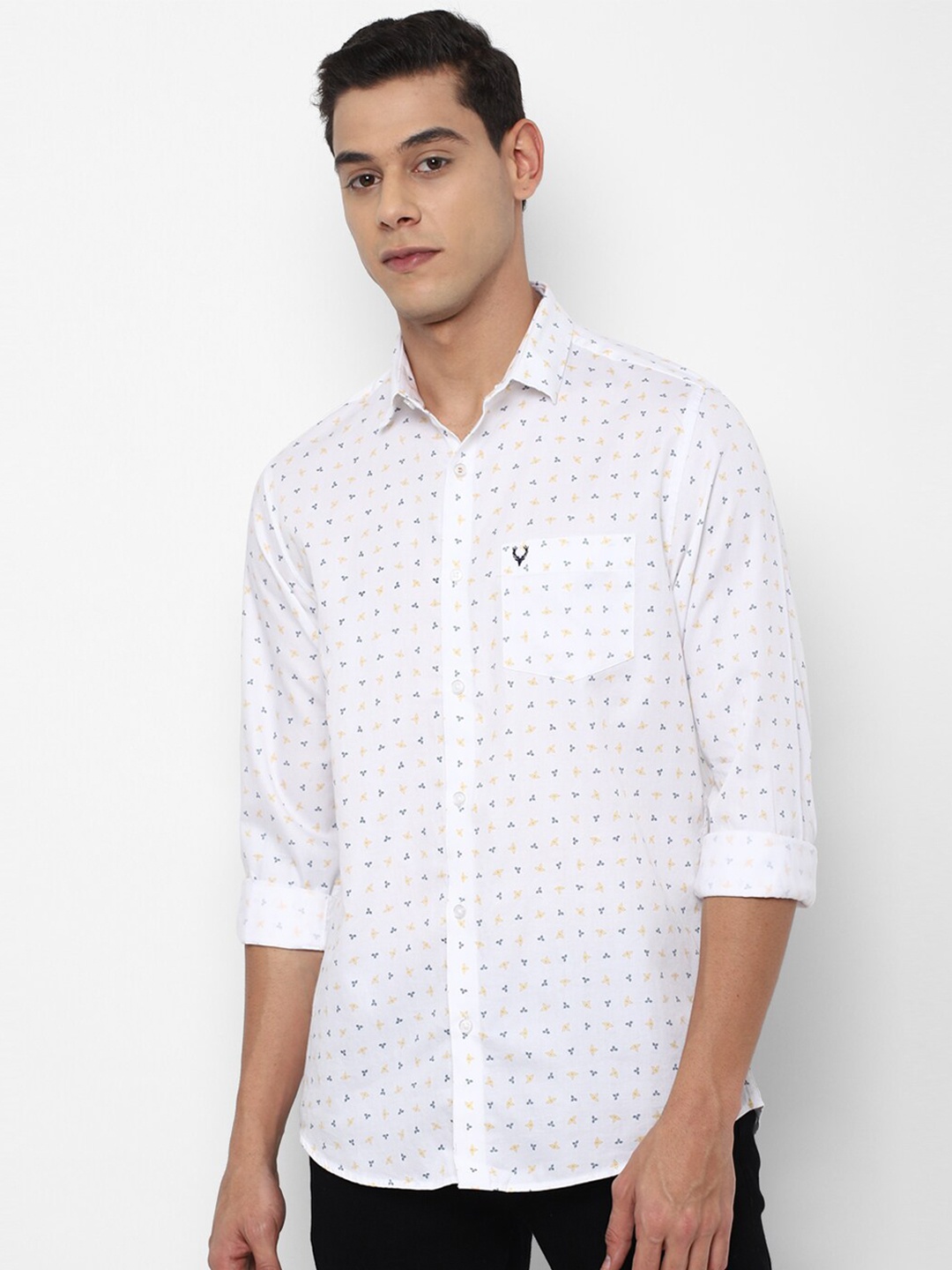 

Allen Solly Men White Slim Fit Printed Pure Cotton Casual Shirt