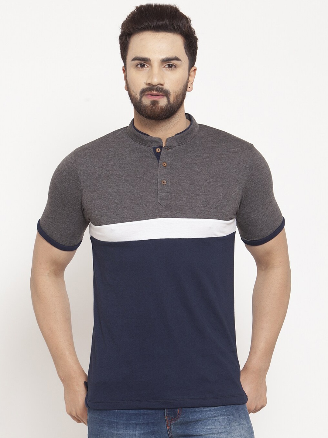 

Kalt Men Navy Blue & Grey Colourblocked Mandarin Collar T-shirt