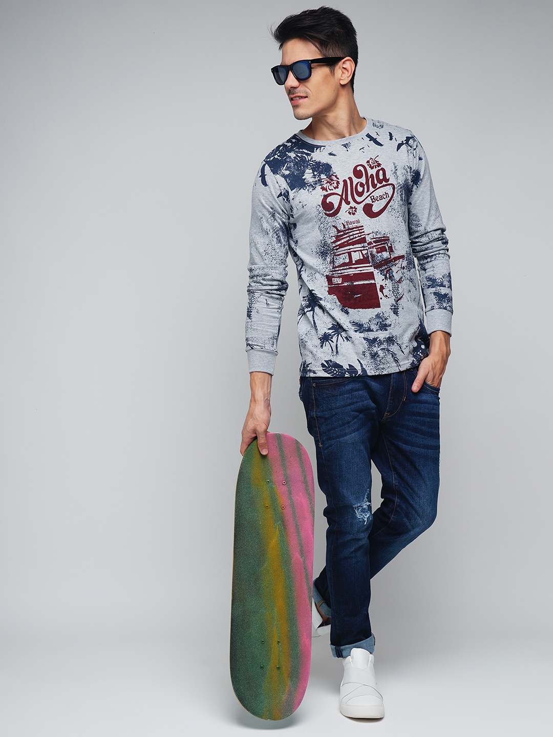 

Difference of Opinion Men Grey Printed Round Neck T-shirt