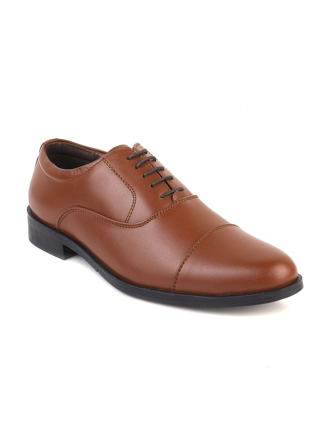 

XHUGOY Men Tan Solid Leather Formal Oxfords