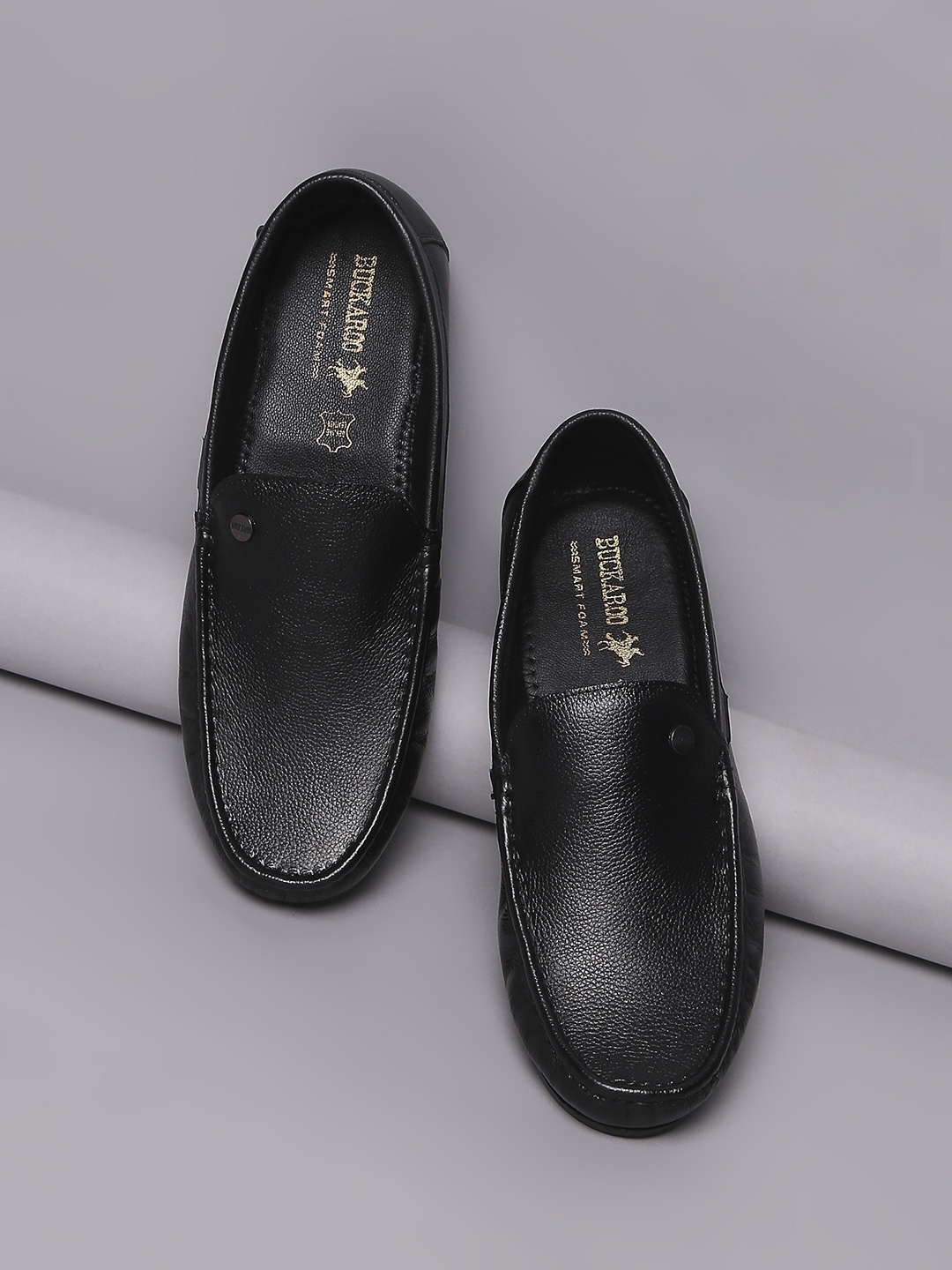 

Buckaroo Men Black Genuine Leather Casual Loafers