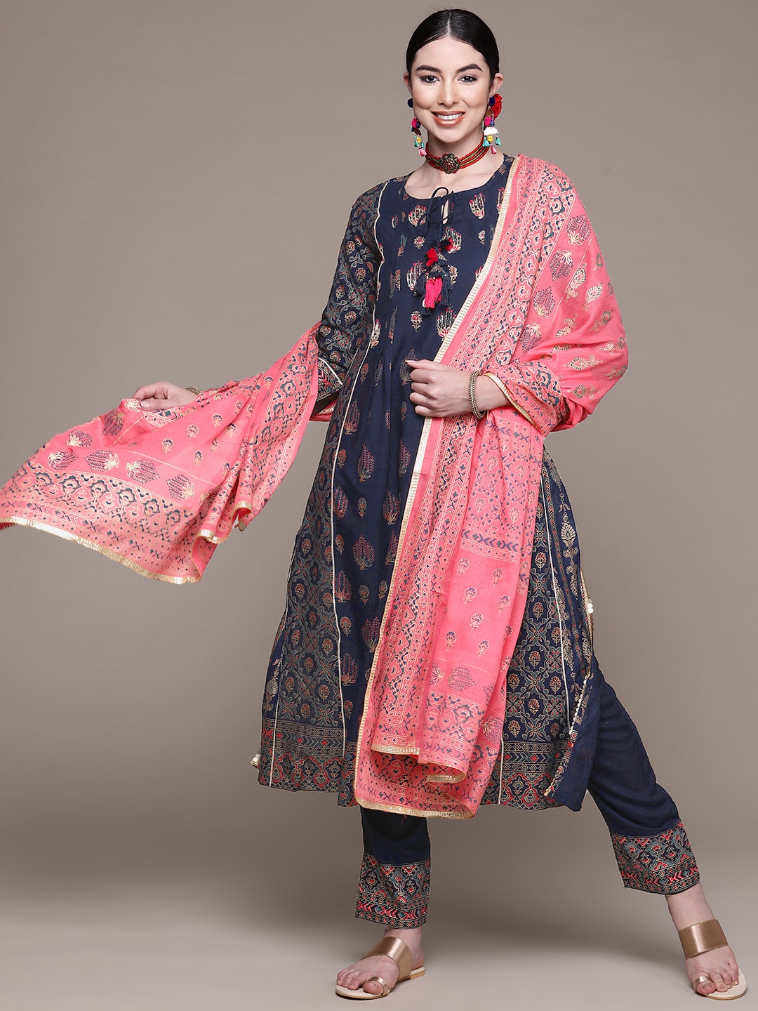 

Anubhutee Women Navy Blue Floral Thread Work Kurta with Palazzos & With Dupatta