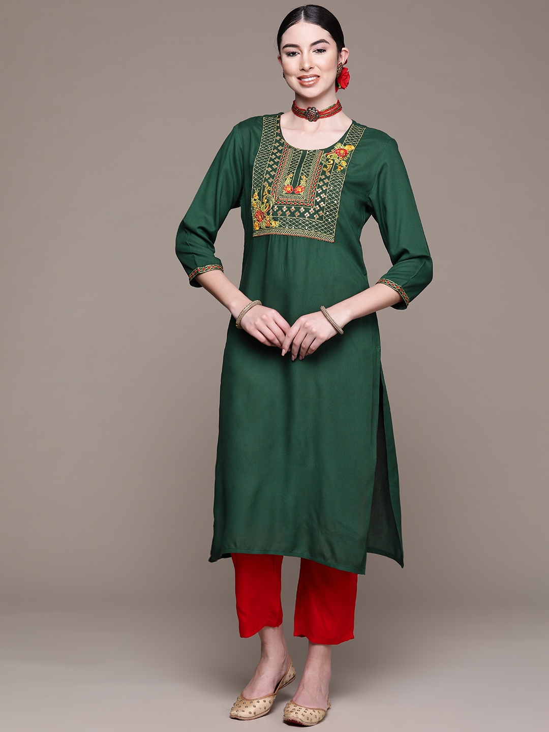 

Anubhutee Women Green Floral Yoke Design Thread Work Kurta with Palazzos