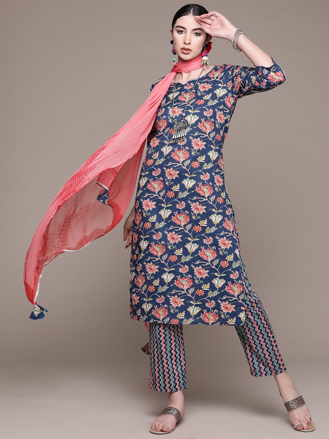 

Anubhutee Women Blue Floral Printed Pure Cotton Kurta with Trousers & With Dupatta