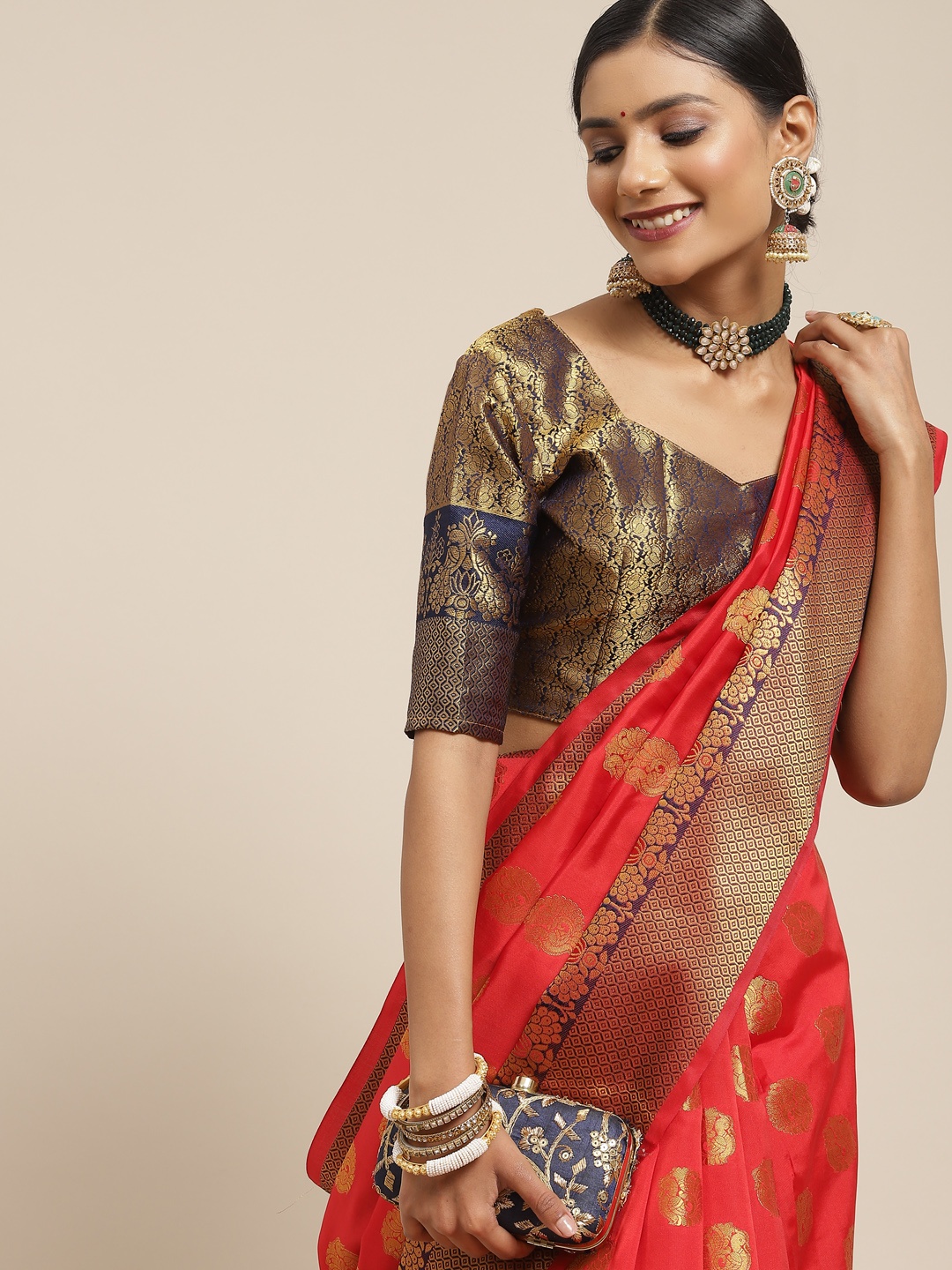 

Saree mall Red & Gold-Toned Ethnic Motifs Zari Silk Blend Kanjeevaram Sarees