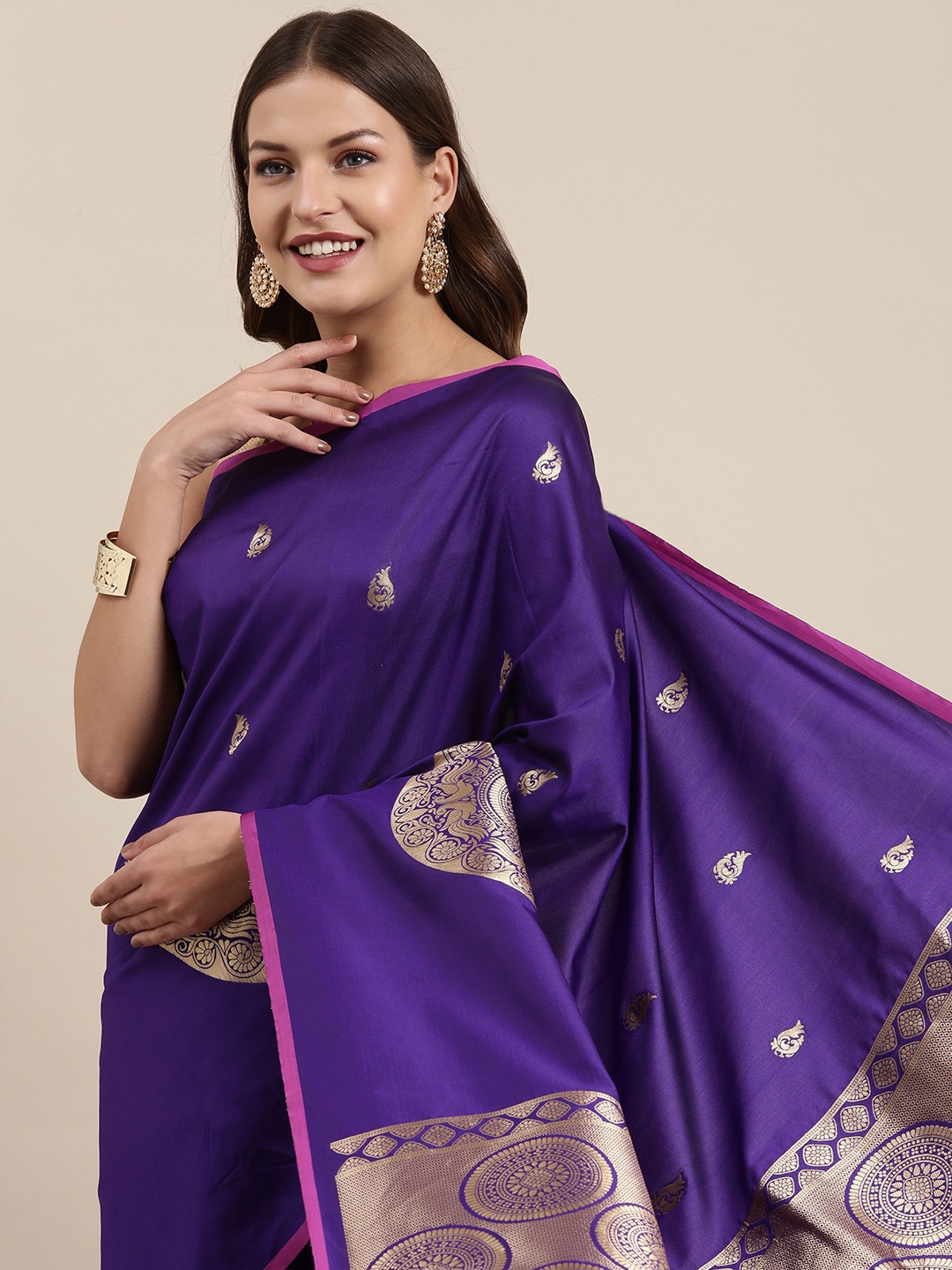 

VASTRANAND Purple Zari Silk Blend Banarasi Saree