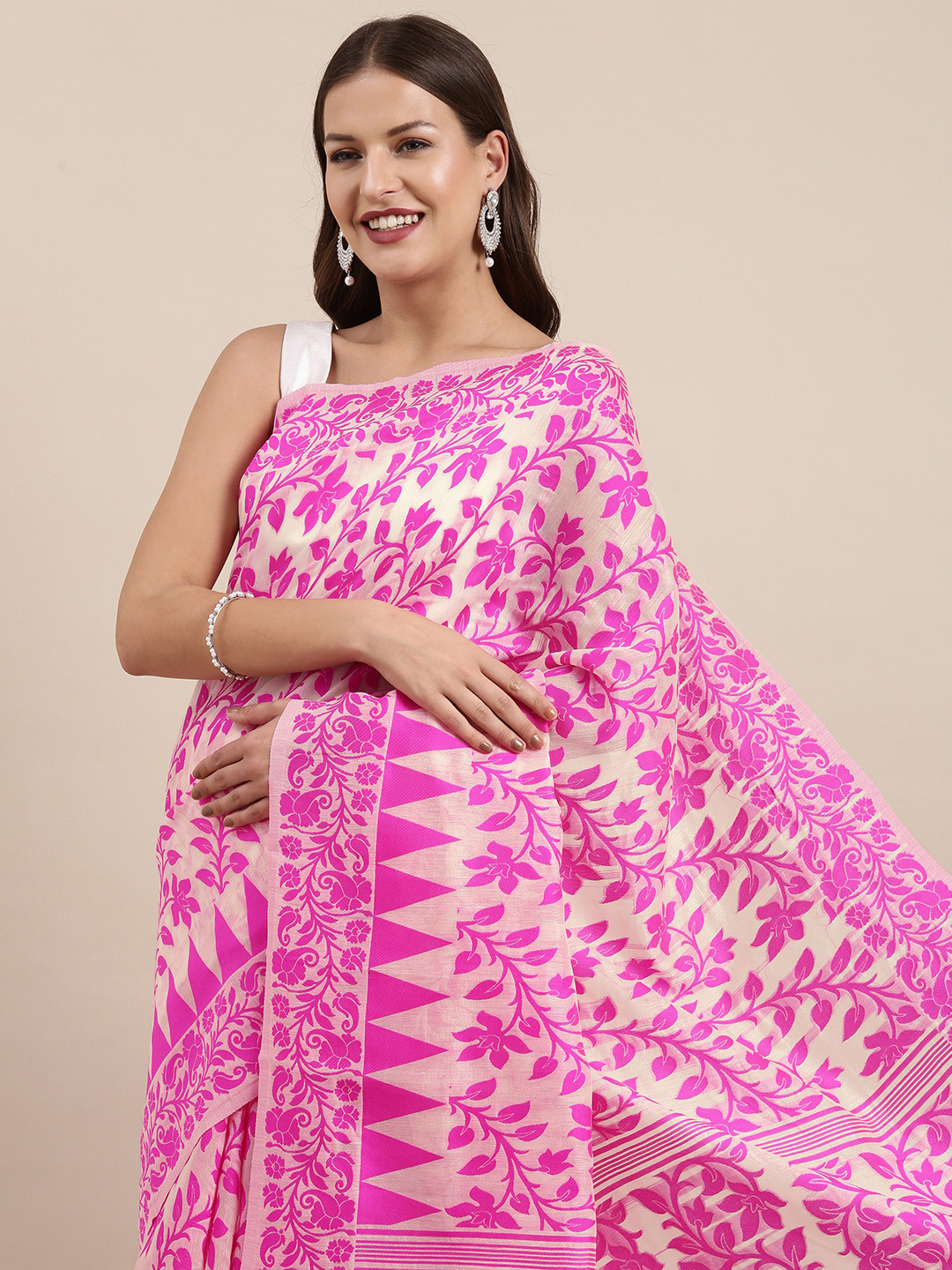 

VASTRANAND Pink & Cream-Coloured Ethnic Motifs Zari Silk Cotton Jamdani Saree