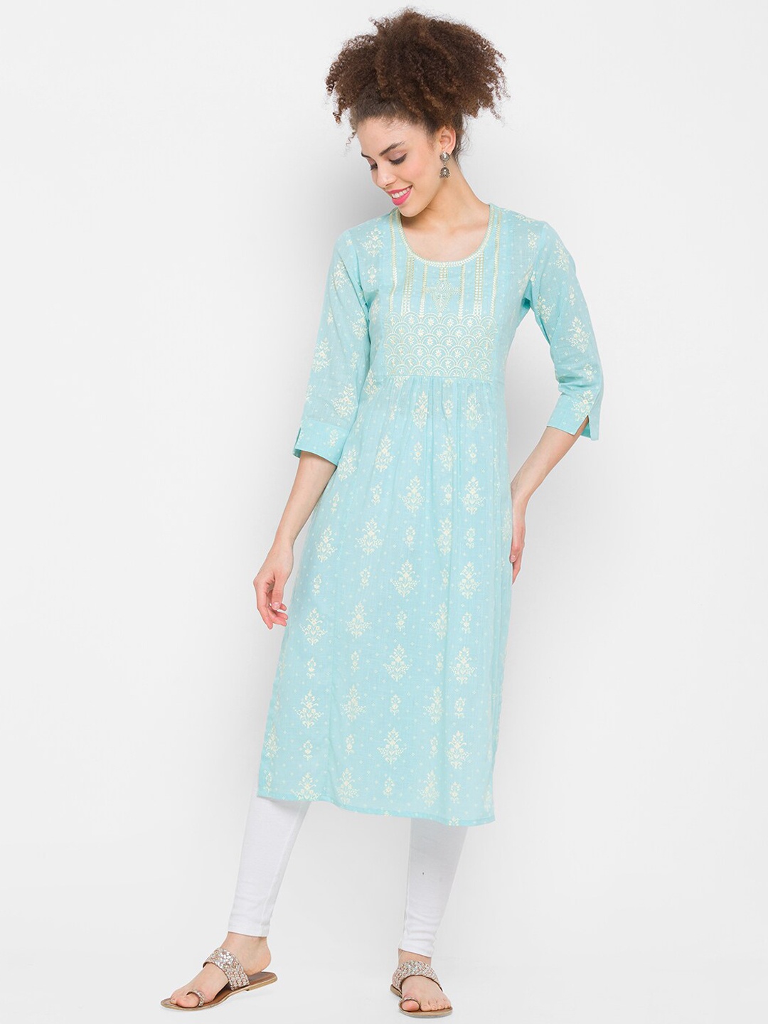 

Globus Women Turquoise Blue & White Ethnic Motifs Chikankari Kurta
