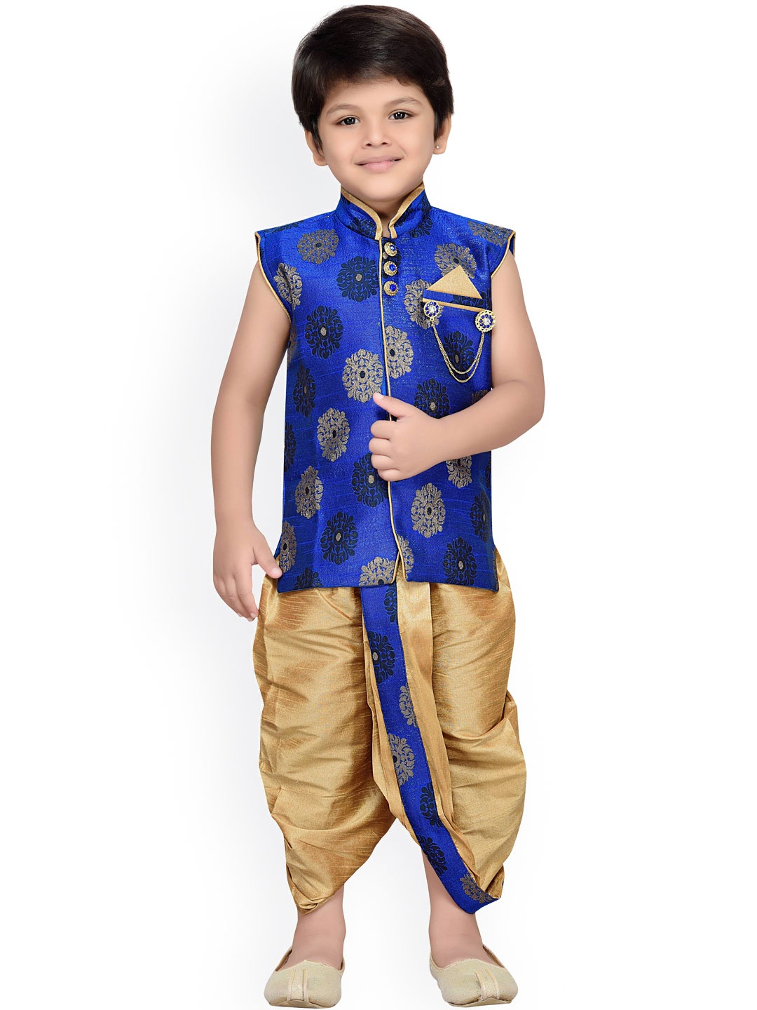 

Aj DEZInES Boys Blue & Gold-Toned Embellished Dhoti Set with Woven Design