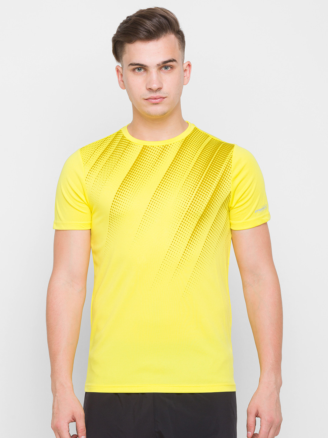 

Globus Men Yellow Abstract Printed Slim Fit T-shirt