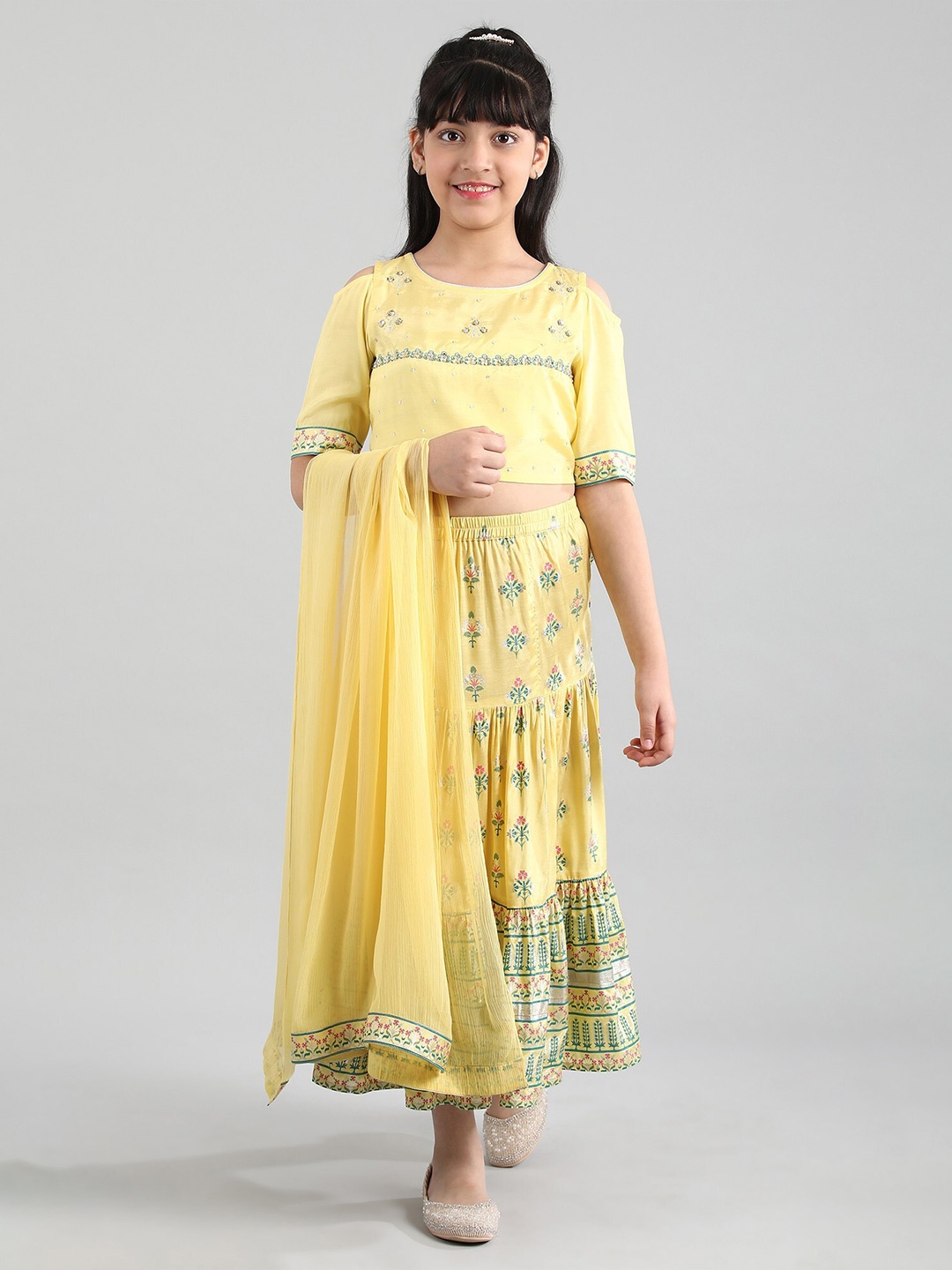 

AURELIA Girls Yellow Printed Ready to Wear Lehenga & Blouse With Dupatta