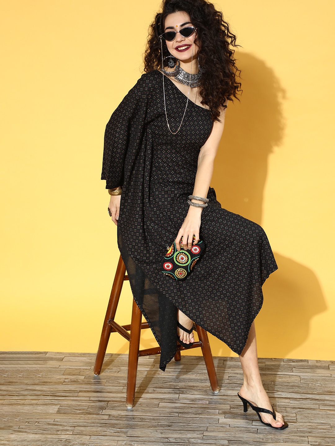 

InWeave Women Stylish Black Geometric All in the Details Dress
