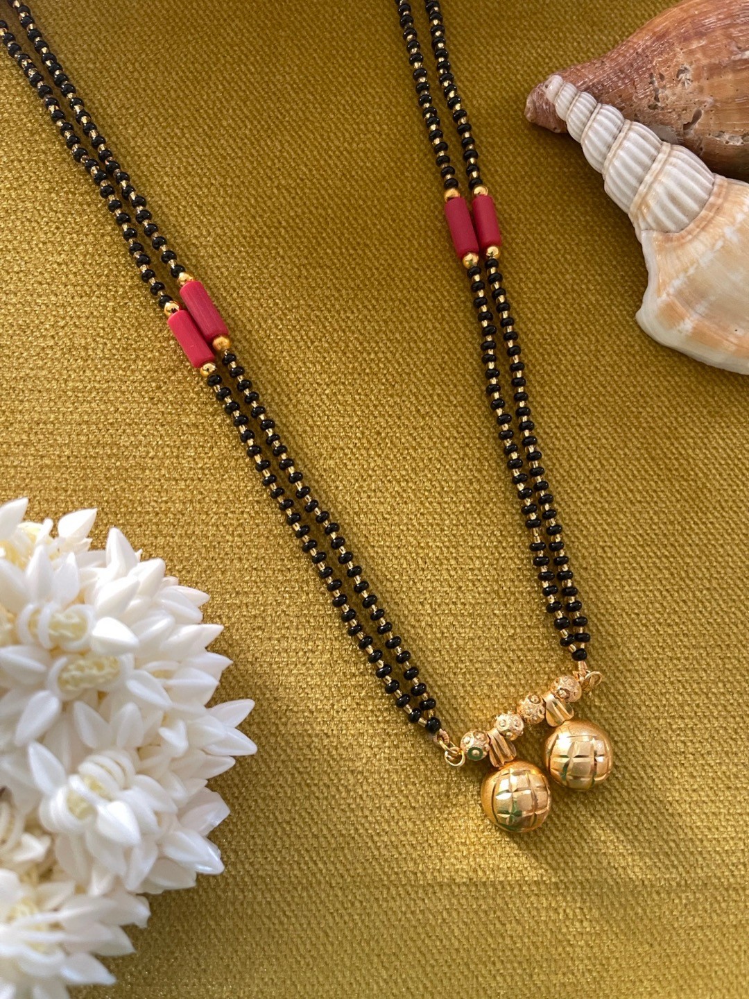 

Digital Dress Room Gold-Plated Black Beaded Mangalsutra