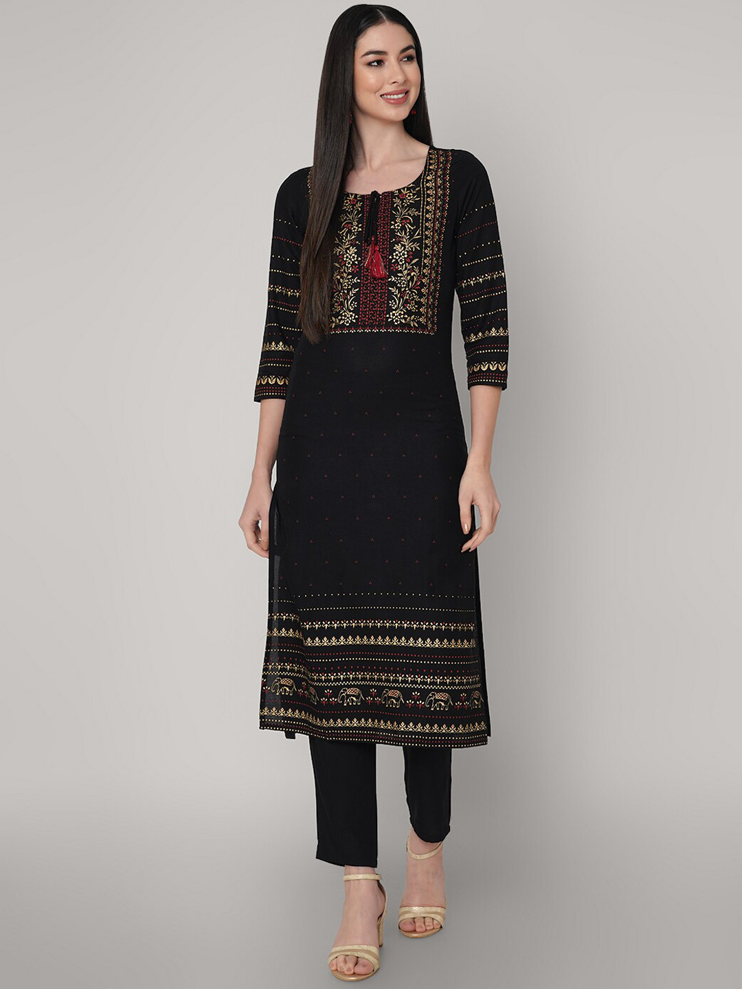 

ORTANGE Women Black Ethnic Motifs Printed Kurta with Trousers